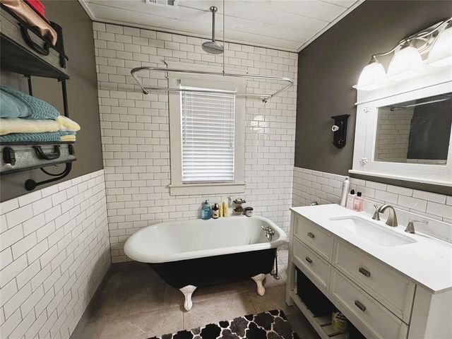 902 N Beard Avenue, Shawnee, OK 74801