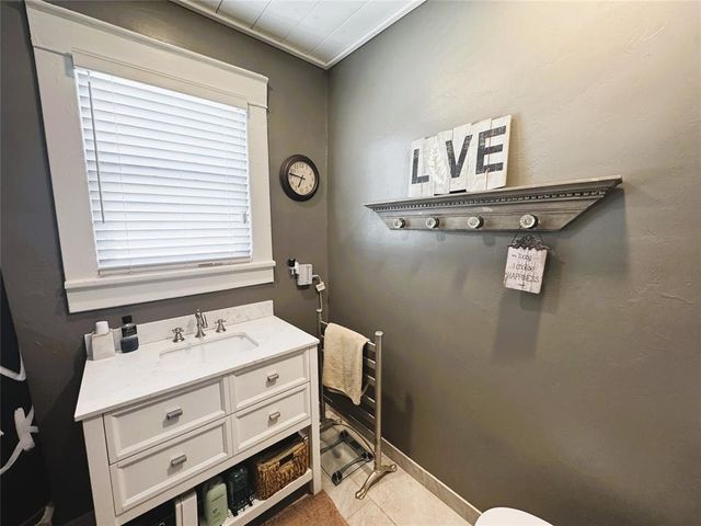 902 N Beard Avenue, Shawnee, OK 74801