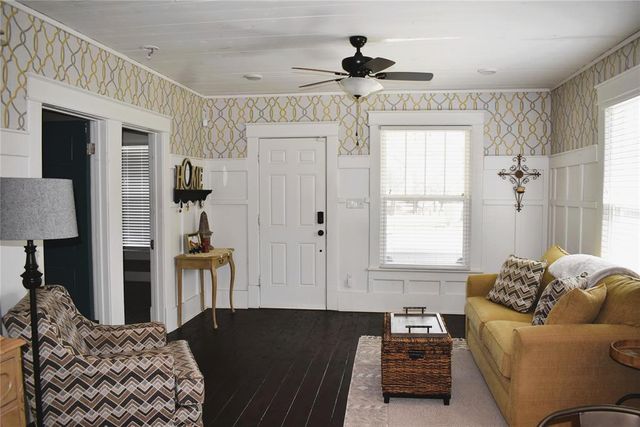 902 N Beard Avenue, Shawnee, OK 74801