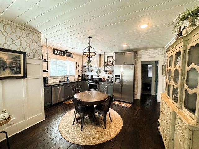 902 N Beard Avenue, Shawnee, OK 74801