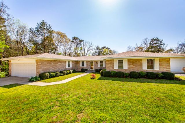 20 Lochland Drive, Greers Ferry, AR 72067