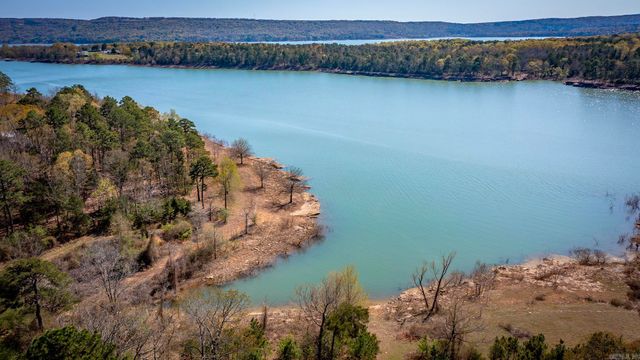 20 Lochland Drive, Greers Ferry, AR 72067
