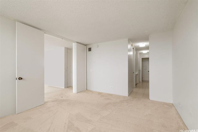 250 Kawaihae Street 16B, Honolulu, HI 96825