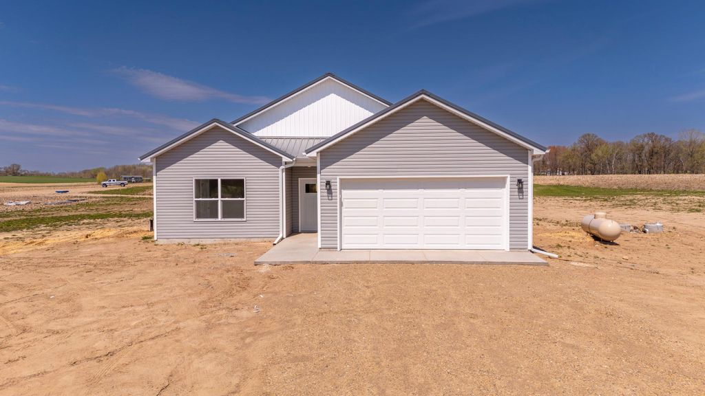 2429 County Line Avenue, New Richmond, WI 54017