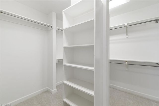 19 Thimbleberry Square, Greensboro, NC 27455