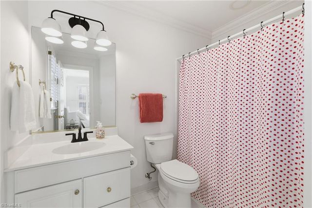 19 Thimbleberry Square, Greensboro, NC 27455