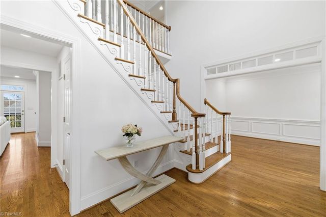 19 Thimbleberry Square, Greensboro, NC 27455