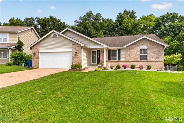 1546 Athens Drive, St Peters, MO 63376