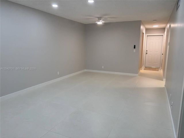 300 Berkley Road 103, Hollywood, FL 33024