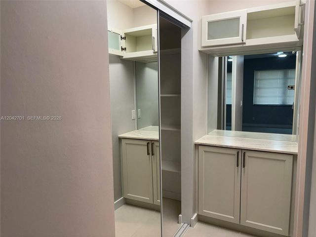 300 Berkley Road 103, Hollywood, FL 33024