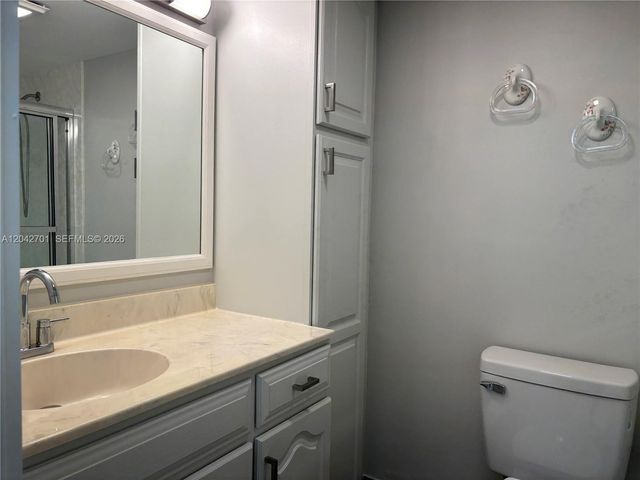 300 Berkley Road 103, Hollywood, FL 33024