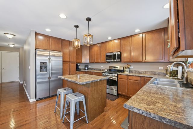 340 Town Center Boulevard, Gilberts, IL 60136