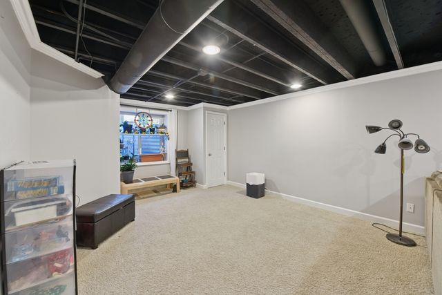 340 Town Center Boulevard, Gilberts, IL 60136