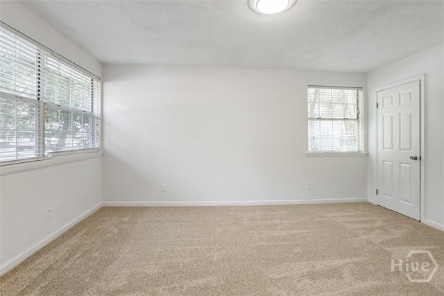 1505 W Creighton Place, Savannah, GA 31406