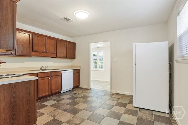 1505 W Creighton Place, Savannah, GA 31406