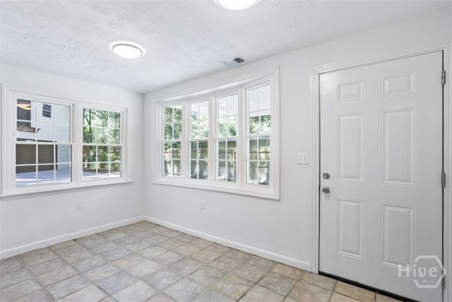 1505 W Creighton Place, Savannah, GA 31406