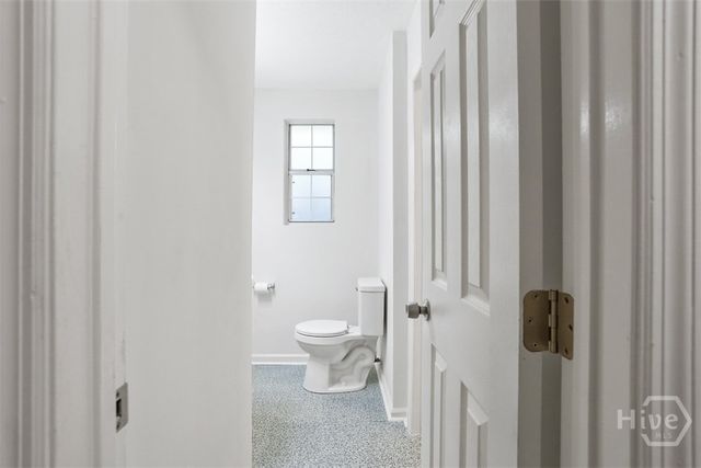 1505 W Creighton Place, Savannah, GA 31406