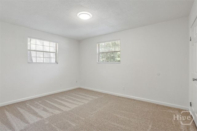 1505 W Creighton Place, Savannah, GA 31406