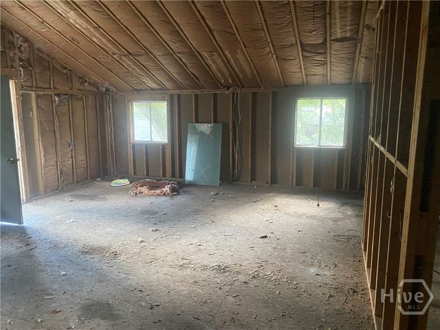 1505 W Creighton Place, Savannah, GA 31406