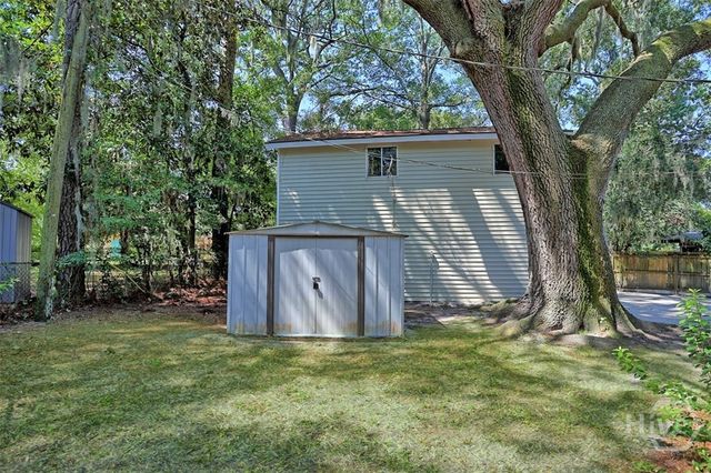 1505 W Creighton Place, Savannah, GA 31406