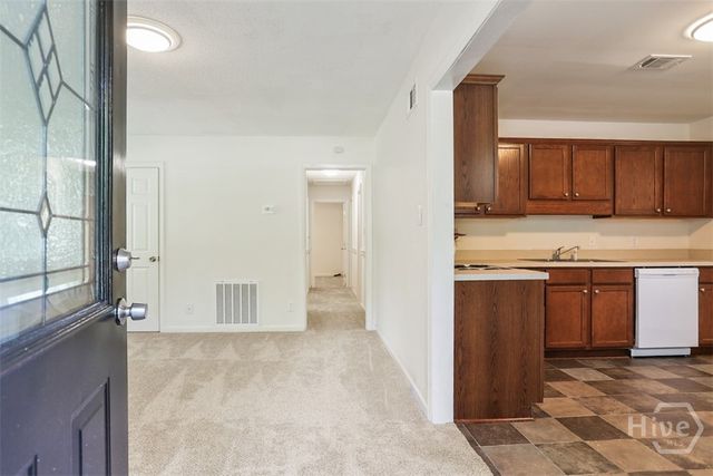 1505 W Creighton Place, Savannah, GA 31406