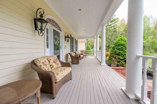 35 Follett Drive, Wrentham, MA 02093