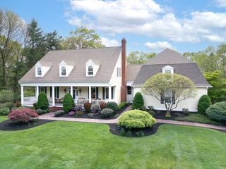 35 Follett Drive, Wrentham, MA 02093