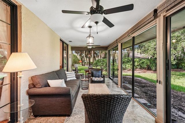 5676 PIPERS WAITE 56, Sarasota, FL 34235