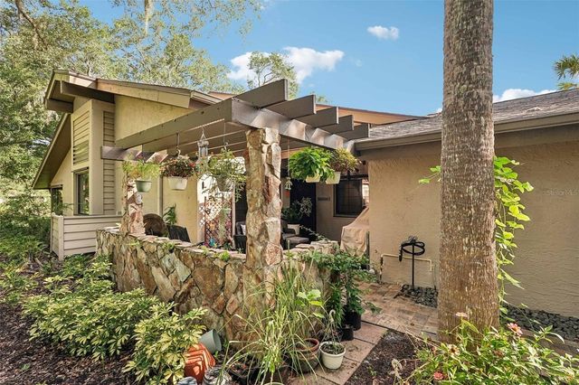 5676 PIPERS WAITE 56, Sarasota, FL 34235