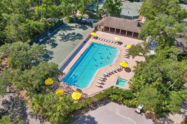 5676 PIPERS WAITE 56, Sarasota, FL 34235