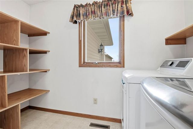 8505 257th Street, Cadott, WI 54727