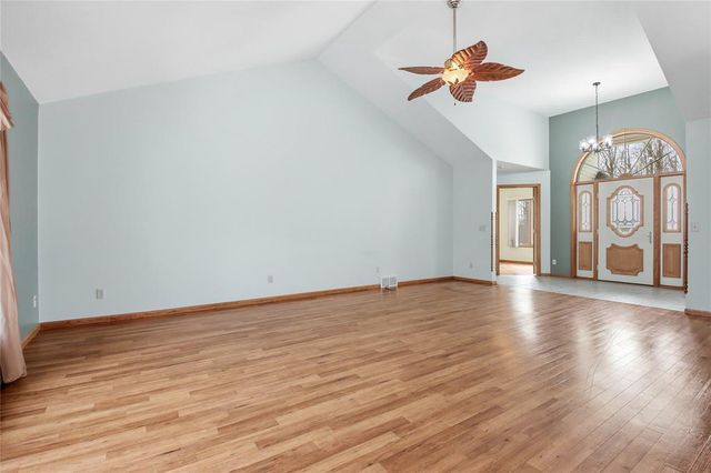 8505 257th Street, Cadott, WI 54727