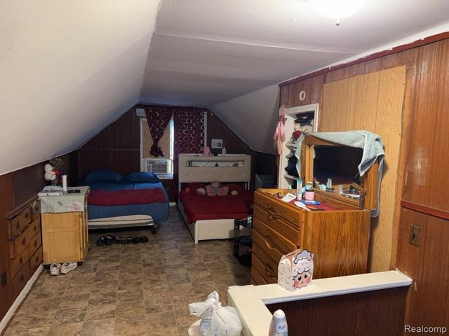 18058 Cardoni Street, Detroit, MI 48203
