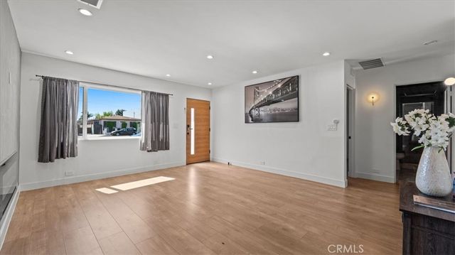 4731 W El Segundo, Hawthorne, CA 90250