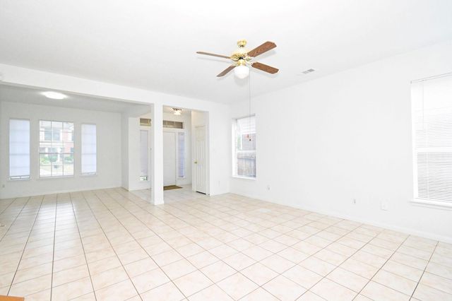 9338 Corner Oaks Lane, Houston, TX 77036