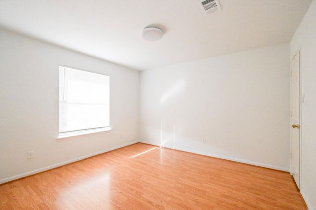 9338 Corner Oaks Lane, Houston, TX 77036