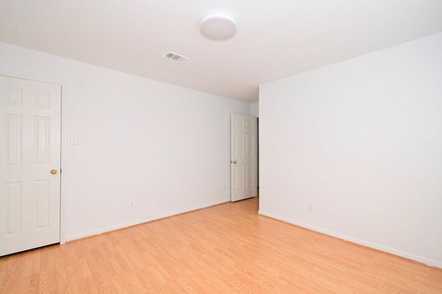 9338 Corner Oaks Lane, Houston, TX 77036