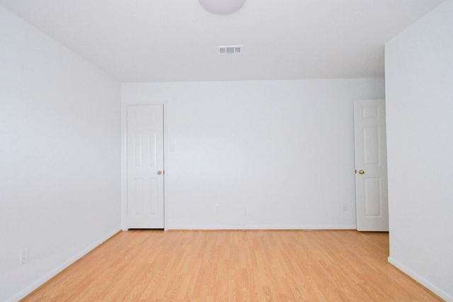 9338 Corner Oaks Lane, Houston, TX 77036