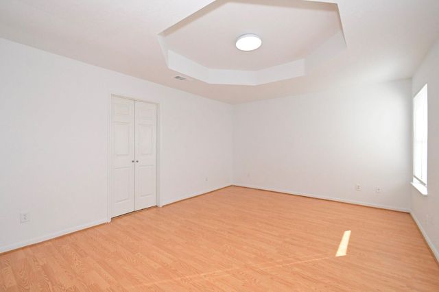 9338 Corner Oaks Lane, Houston, TX 77036