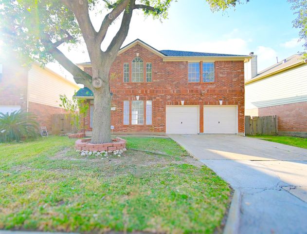 9338 Corner Oaks Lane, Houston, TX 77036