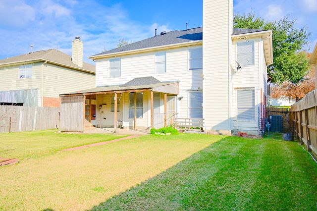 9338 Corner Oaks Lane, Houston, TX 77036