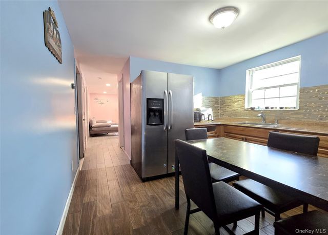 54 Beacon Street, Shirley, NY 11967