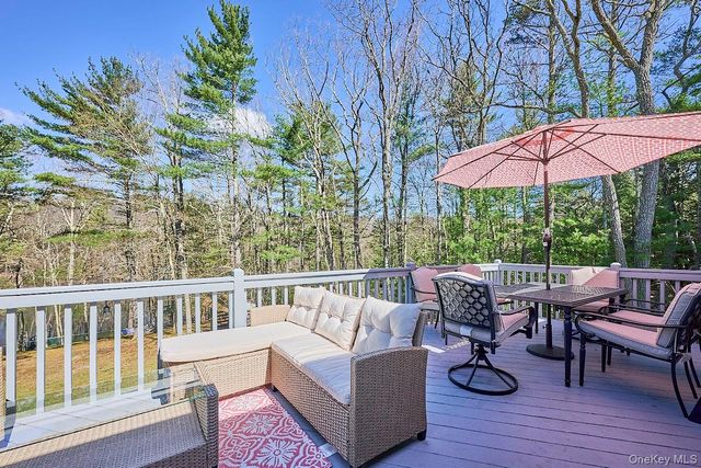 39 Pitio Road, Glen Spey, NY 12737