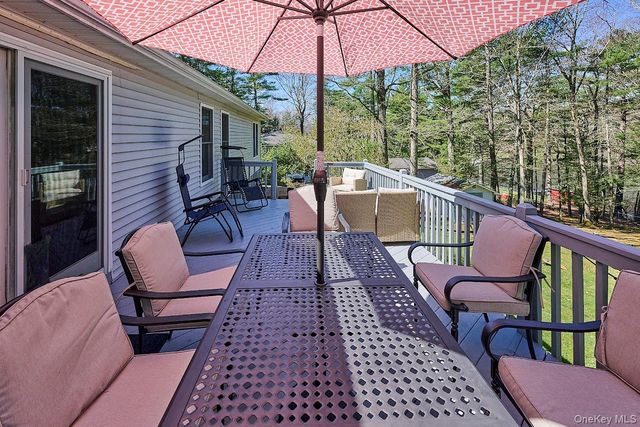 39 Pitio Road, Glen Spey, NY 12737