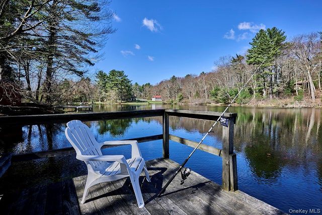 39 Pitio Road, Glen Spey, NY 12737