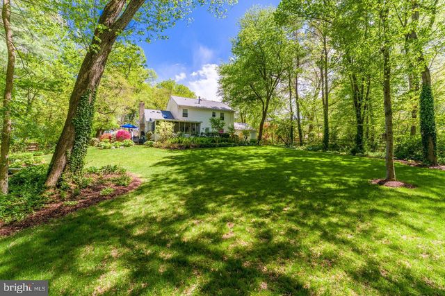 10812 HUNT CLUB RD, Reston, VA 20190