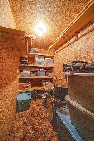 206 Riverview Drive, Vinton, IA 52349