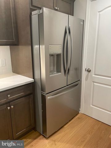 171 NATALIE RD, Riverside, NJ 08075