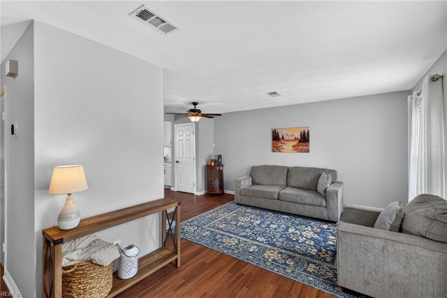 1984 Stillwood LN, Virginia Beach, VA 23456