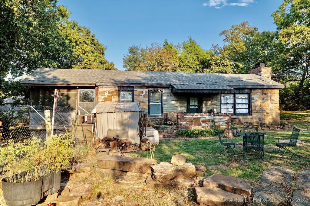 108 Patricia, Eufaula, OK 74432